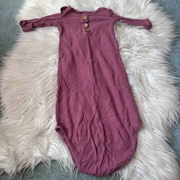 Caden Lane pink waffle knit gown size 7-14 lbs (nb) - Picture 1 of 3